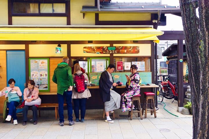 Matsumoto Castle, Sake & Local Bites Walking Tour — photo 14