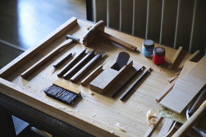 Discover the Skilled Artisan Kiri Wood Inlay Craft with a Guide — photo 10