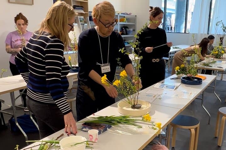 Traditional Ikebana Experience in Kyoto (Small Group) — photo 4