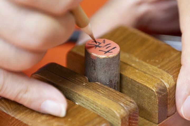 Hand-carved stamps made with craftsmen in Asakusa, Tokyo — photo 4