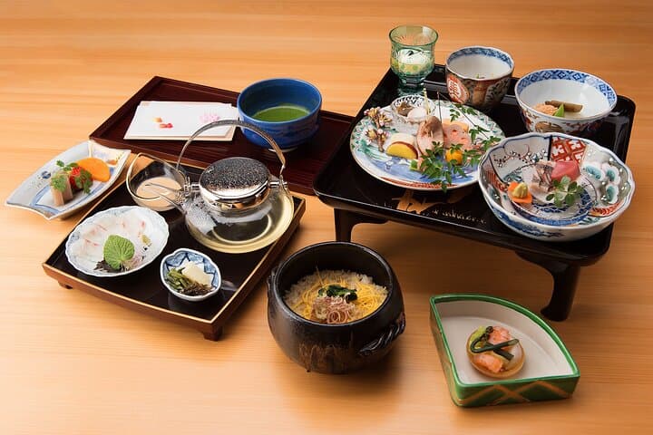 Tokyo Private Tour & Japanese Traditional Performance with Dinner — photo 5