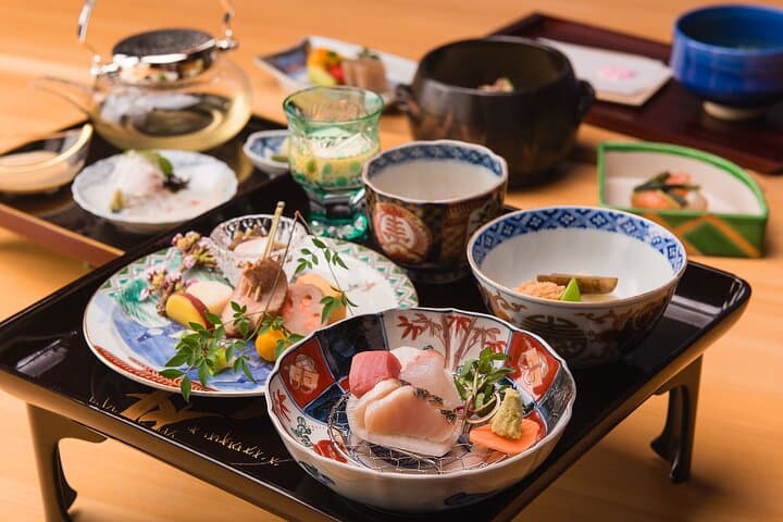 Tokyo Private Tour & Japanese Traditional Performance with Dinner — photo 4
