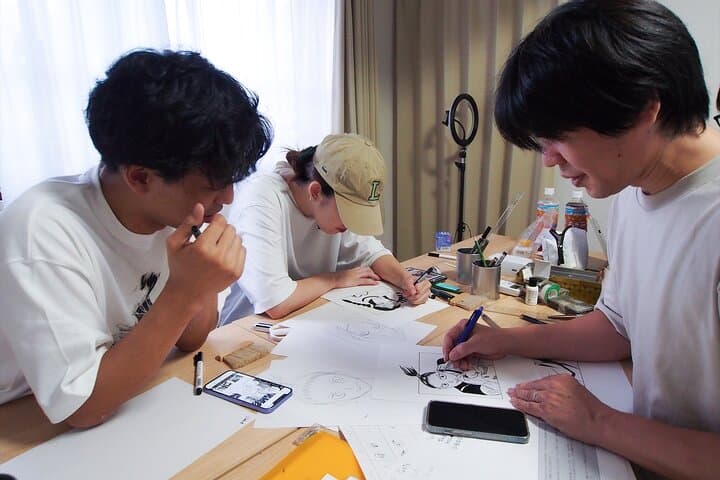 Anime Manga Spot Tour and Manga Drawing Class in Shibuya — photo 10