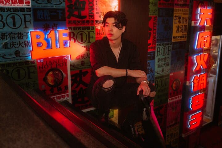 Tour with Pro Tokyo Photographer and take Edgy Unique Portraits — photo 10
