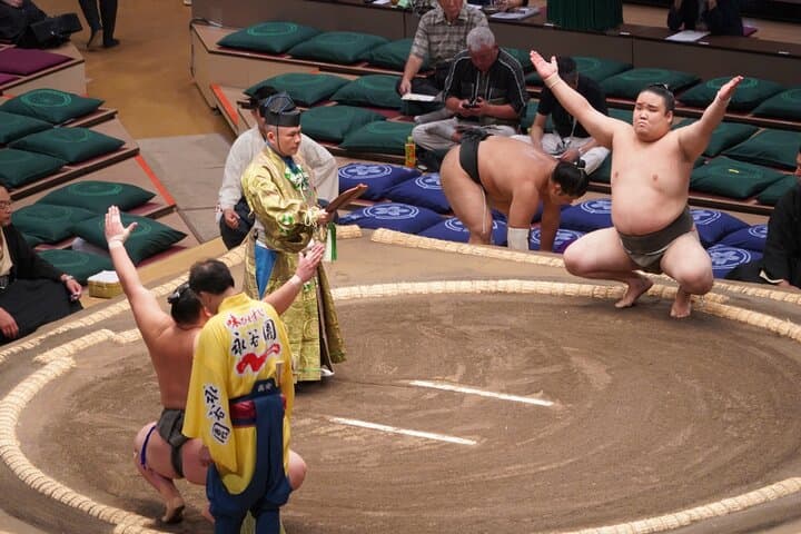 Seat B Ticket Tokyo Sumo Wrestling Tournament in Ryogoku — photo 8