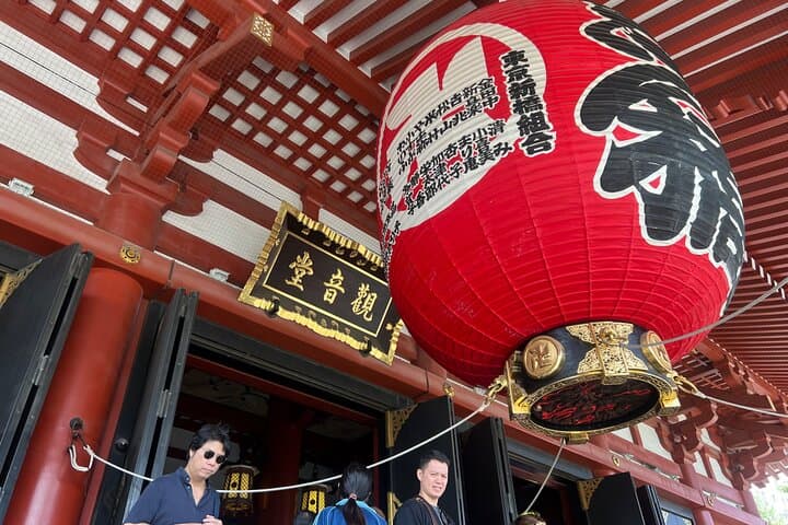 Tokyo: Asakusa Temple & Old Town Walking Tour — photo 15