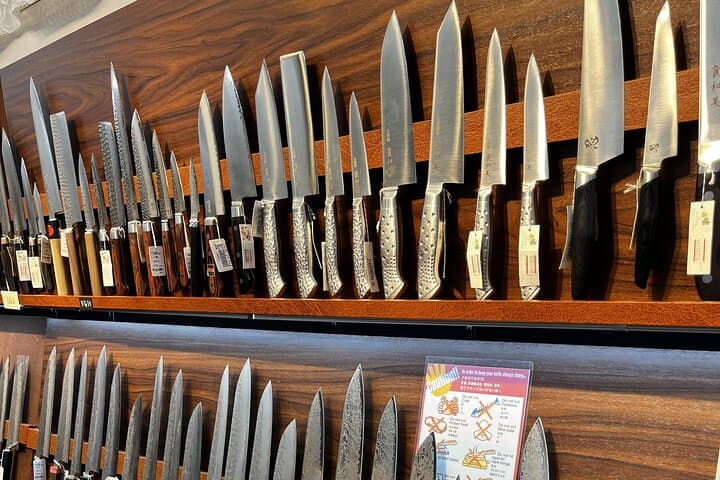 Sushi, Bento or Gyoza Class in Tokyo with Miki + Transfers — photo 7