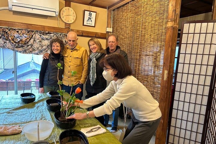 Discover the Art of Ikebana in Tokyo’s Historic Yanaka District — photo 12