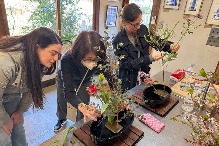 Discover the Art of Ikebana in Tokyo’s Historic Yanaka District — photo 20