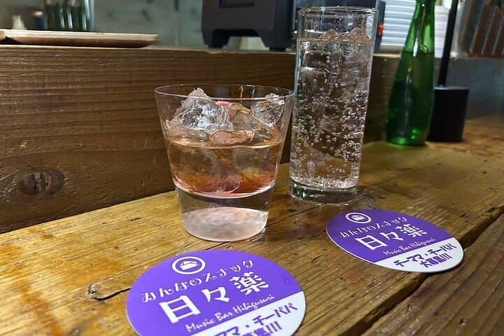 Tokyo Harajuku Night Pub Crawl with Locals – Snack Bars & Karaoke — photo 6