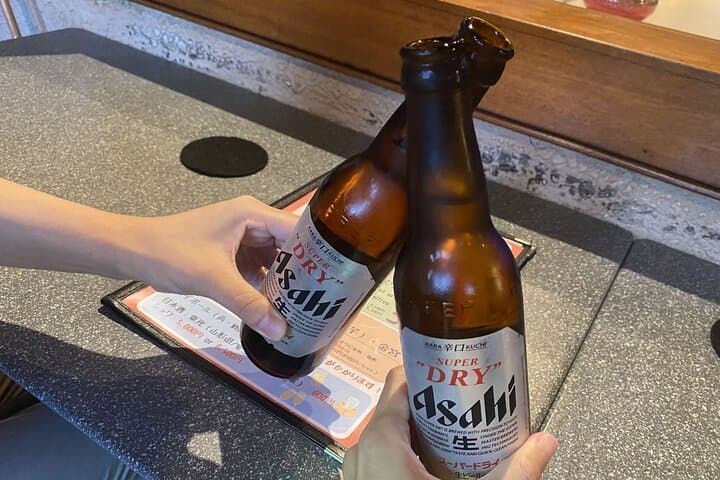Tokyo Harajuku Night Pub Crawl with Locals – Snack Bars & Karaoke — photo 9