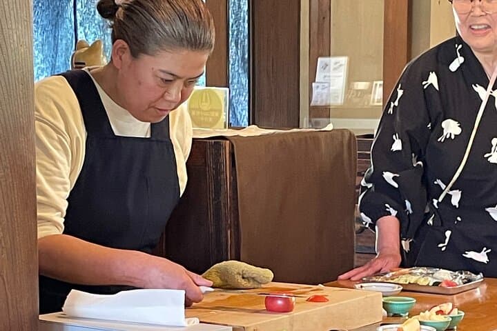 Create Your Own Pocket Knife in Miracle Kitchen Knife Factory — photo 10