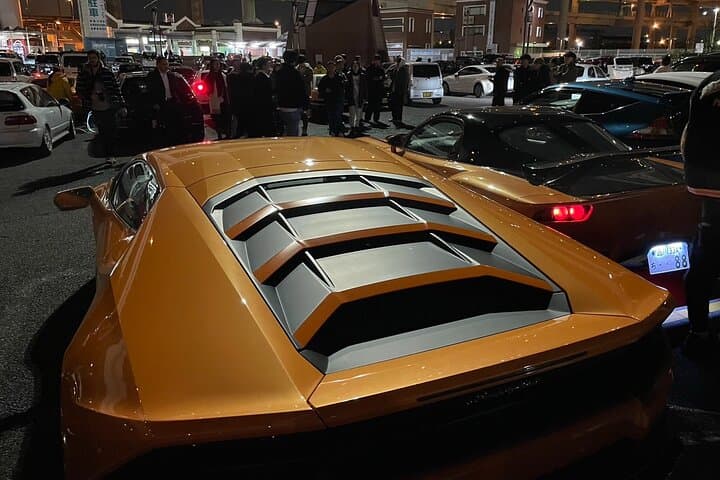 Daikoku PA JDM Car Scene Private Tour in a Lamborghini — photo 4