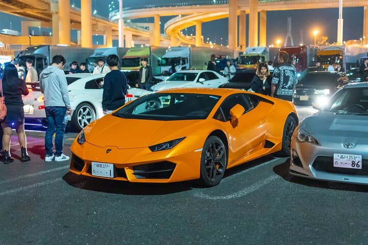 Daikoku PA JDM Car Scene Private Tour in a Lamborghini — photo 1