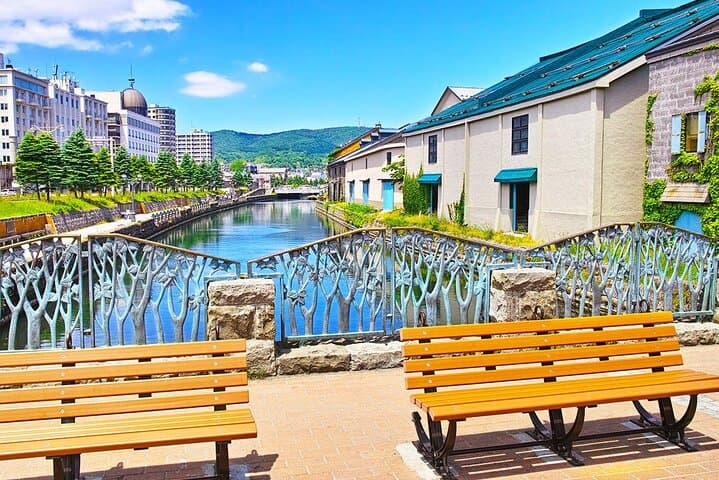 Noboribetsu & Lake Toya Nature Tour with Otaru Visit from Sapporo — photo 2
