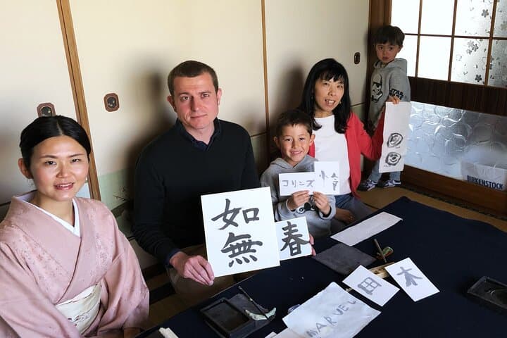 Experience an Authentic Art Form with a Professional Calligrapher — photo 7
