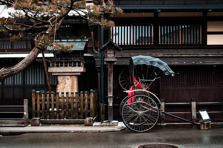 Timeless Takayama: Private Historical Walk with Local Guide — photo 2