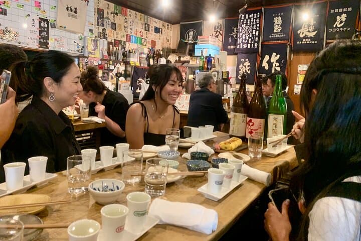 Osaka Nights: Ultimate Pub Bar Crawl with an Expert Local Guide — photo 2