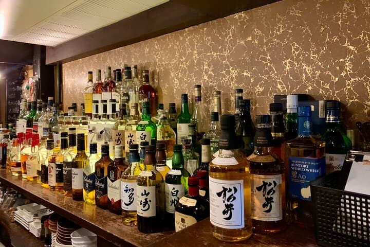 Osaka Nights: Ultimate Pub Bar Crawl with an Expert Local Guide — photo 3