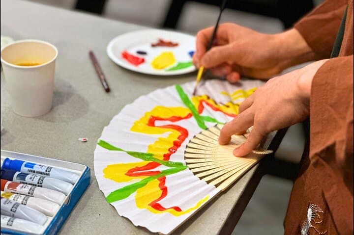 Japanese Fan Painting Workshop ~ in a Tokyo Flower Shop — photo 18