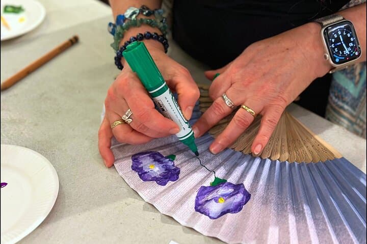 Japanese Fan Painting Workshop ~ in a Tokyo Flower Shop — photo 20