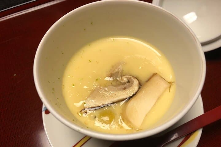 Osaka Omotenashi Fancy Dinner and Japanese Alcohol Bar Experience — photo 12
