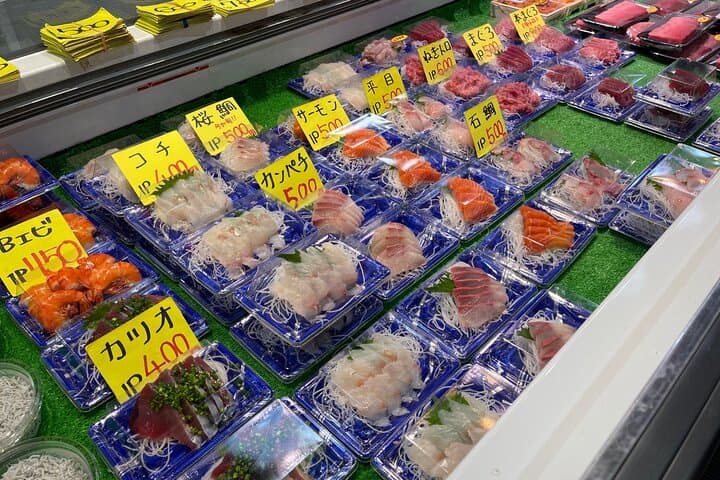 Classic Tsukiji Food Tour — photo 6