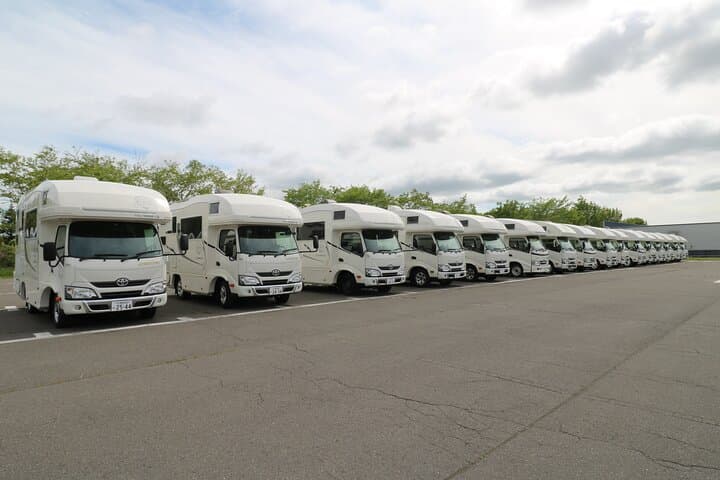 Luxury Camping Car rental in Hokkaido Adventure — photo 8