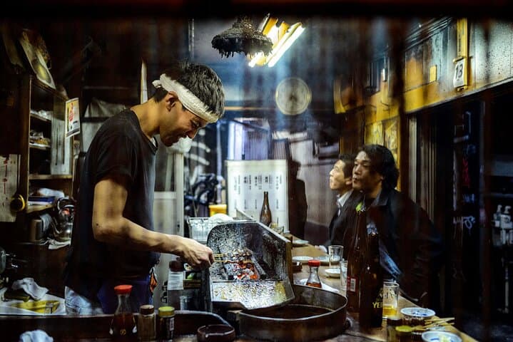 Tokyo Cyberpunk Street Photo Workshop — photo 15