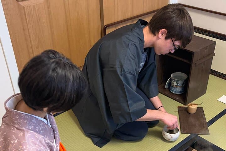 Japanese Tea Ceremony at Private Home in Yokohama, suburban Tokyo — photo 10