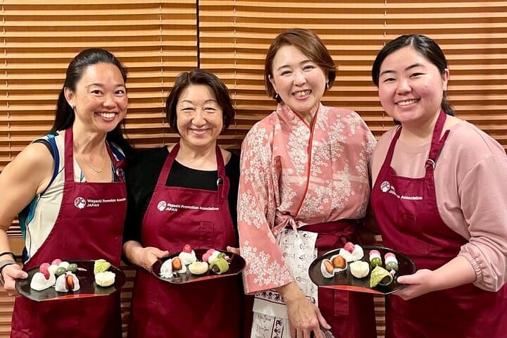 Mochi and Nerikiri Wagashi Combination Cooking Class — photo 6