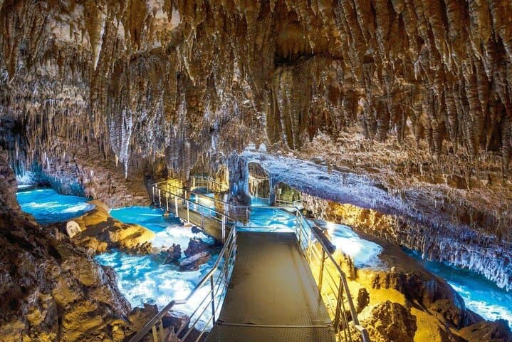 Okinawa World Limestone Cave and War Memorial Sites Day Tour — photo 2