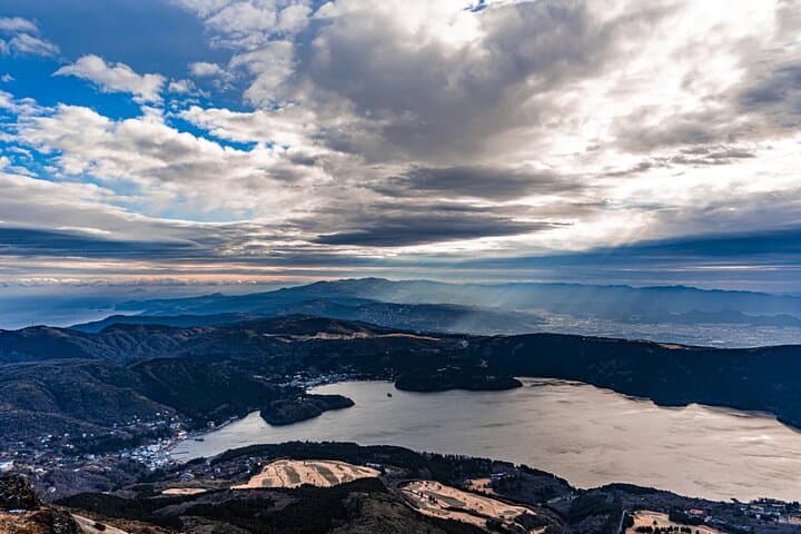 Private Fuji Hakone Tour Charter with bilingual chauffeur — photo 4