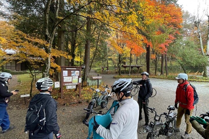 ~Exploring the nature and sightseeing spots of Karuizawa~ Forest bathing cycling — photo 4