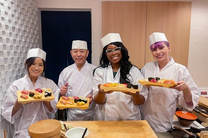 Professional Level Sushi Making — photo 1