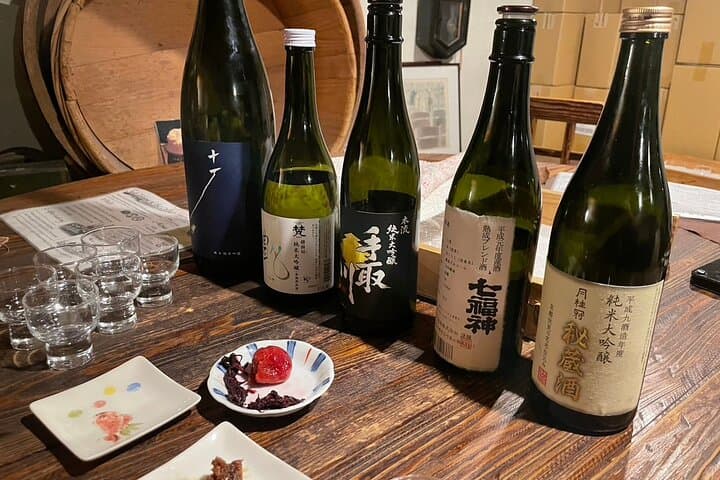 Hidden Sake Tasting And Izakaya Gourmet Tour in Osaka — photo 6
