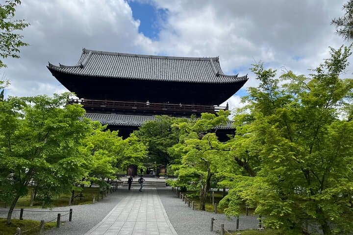 3-Hour Private Guided Tour to Kyoto Silver Pavilion — photo 4