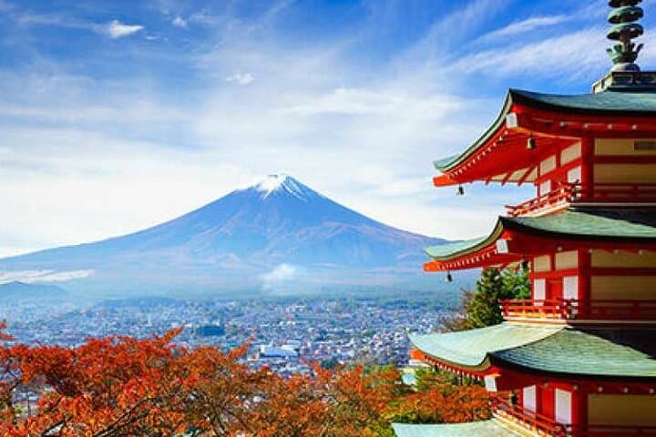 Mt. Fuji, Kawaguchiko, Oshino Hakkai and Sengen Park Day Tour — photo 3