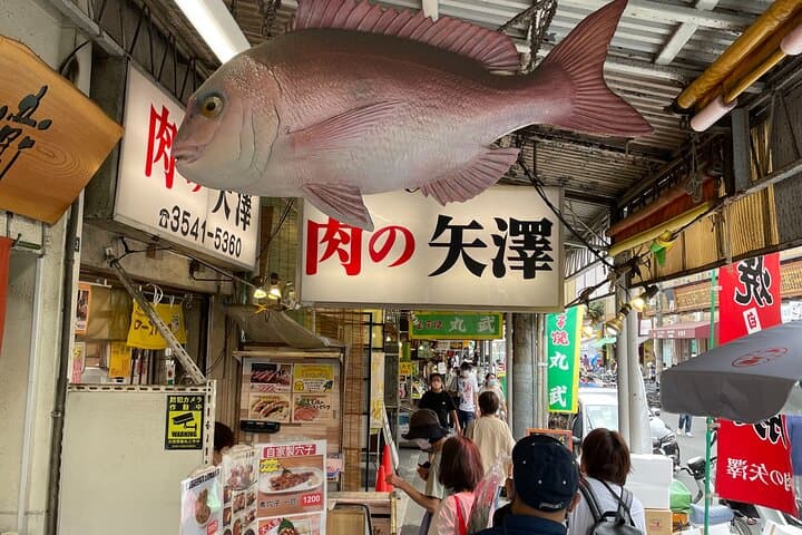 Tsukiji Outer Market Tour with Unlimited Sake Tastings — photo 3