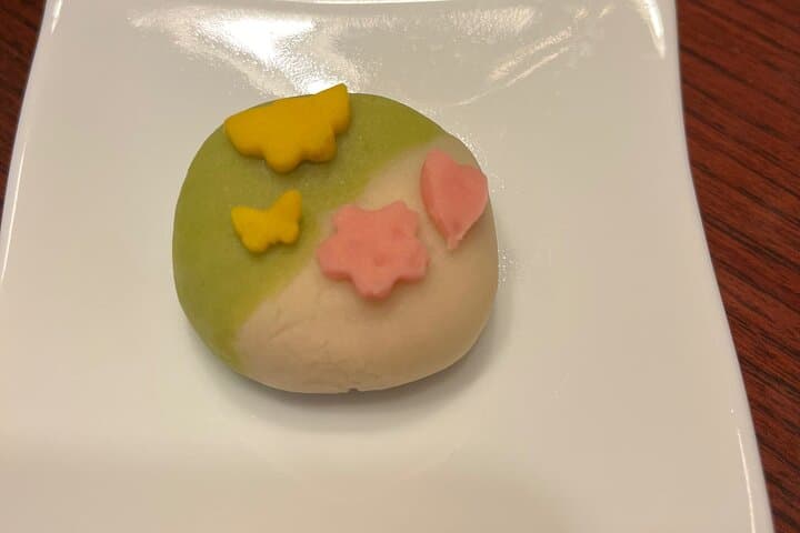 Let's make Wagashi at private home in Yokohama, suburban Tokyo — photo 3