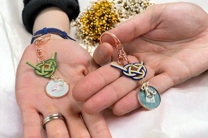 Romantic Mizuhiki Knot and Omikuji Washi Charm Workshop in Tokyo — photo 1