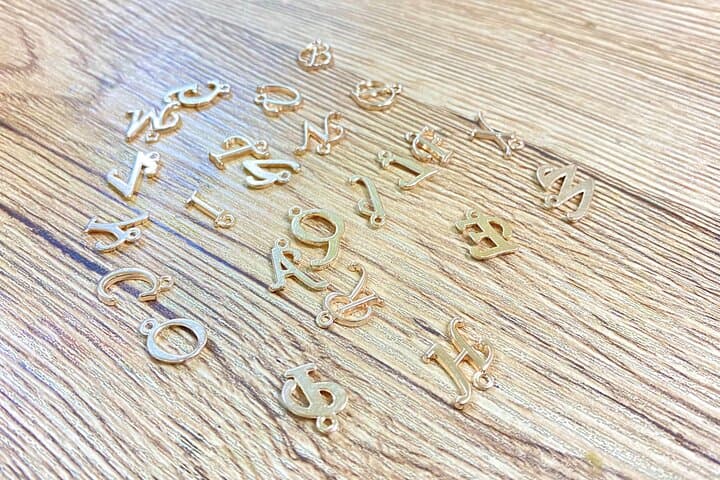 Romantic Mizuhiki Knot and Omikuji Washi Charm Workshop in Tokyo — photo 7