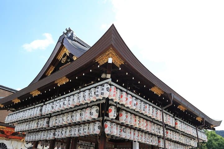 Kyoto Gion Festival, Historic Canals and Outlet Shopping Bus Tour — photo 3