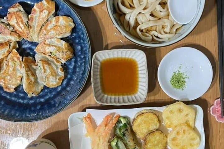 Learn to Make Home Style Tempura Udon and Gyoza — photo 2