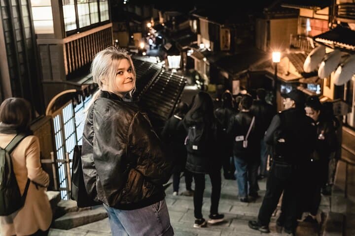 Gion Night Walking Tour — photo 15