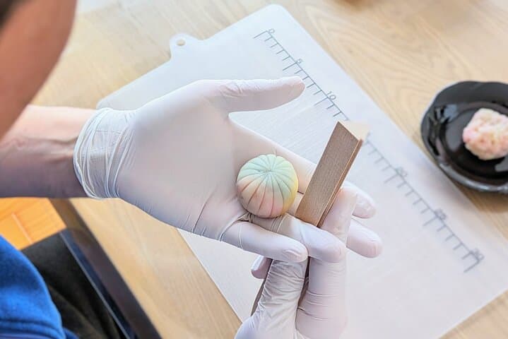 Wagashi traditional japanese sweets class — photo 13