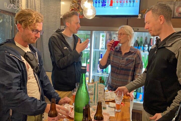 Bouldering, Sake and Food, Local Gem Hiroshima Evening Tour — photo 2