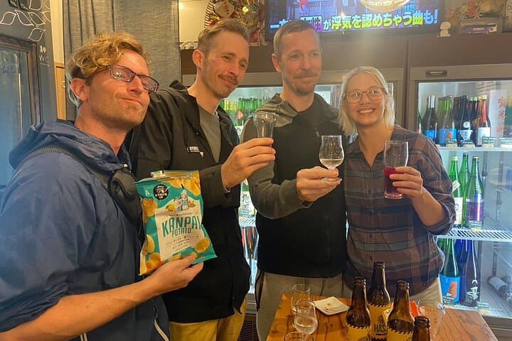Bouldering, Sake and Food, Local Gem Hiroshima Evening Tour — photo 7