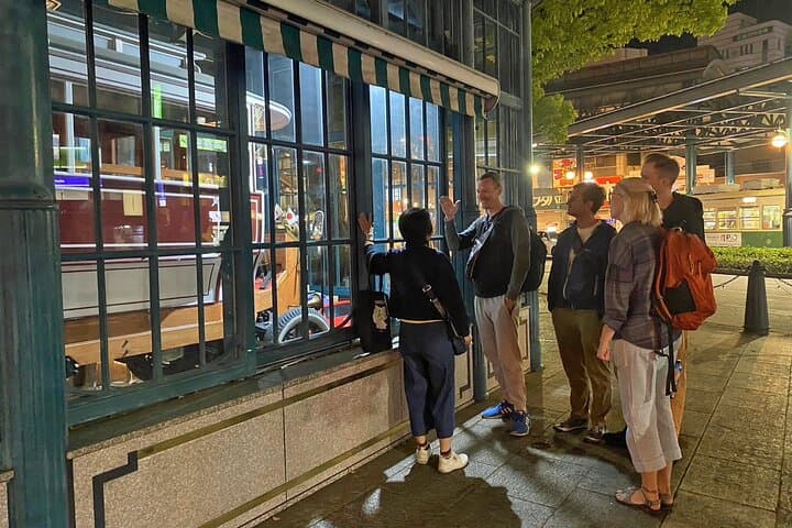 Bouldering, Sake and Food, Local Gem Hiroshima Evening Tour — photo 4