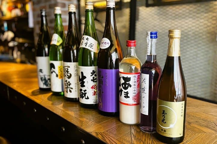 Casual Japanese SAKE tasting and snack experience in Kabukicho — photo 4